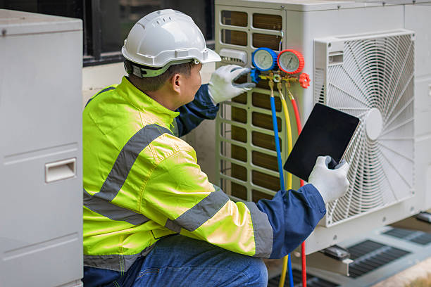 Professional Heat Pump Repair technician working in Hammonton, NJ